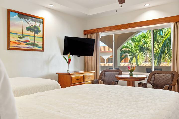 Room 25 of 135