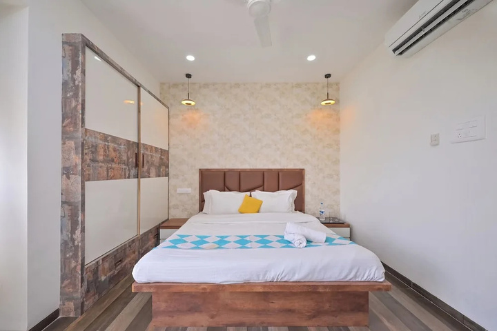 Room 6 of 22