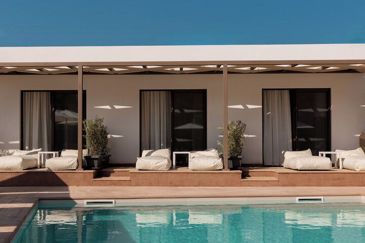 Terrace/Patio 43 of 77