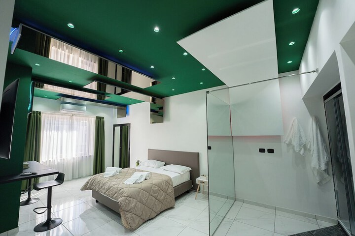 Room 62 of 309