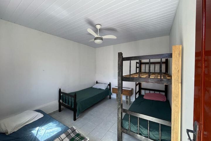 Room 4 of 47