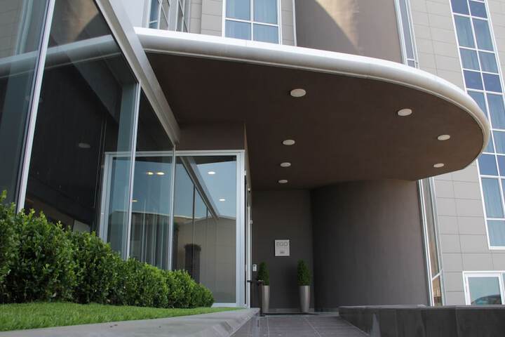 Hotel 100 of 105