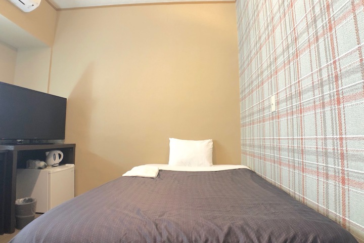 Room 10 of 79