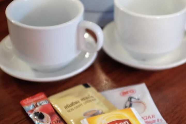 Breakfast/Coffee Service 17 of 38
