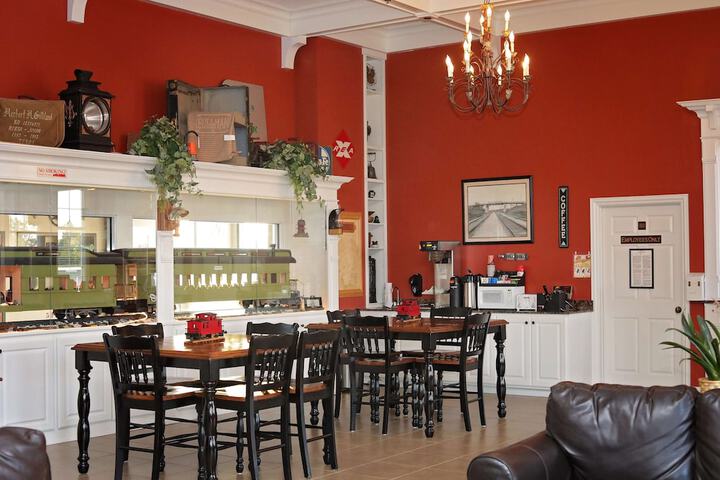 Breakfast area