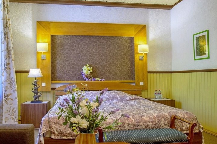 Room 14 of 69