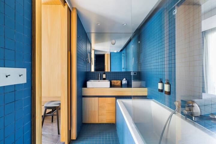 Clean Restrooms