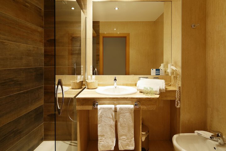 Bath Interior