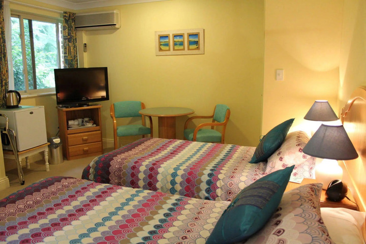 Photo 9