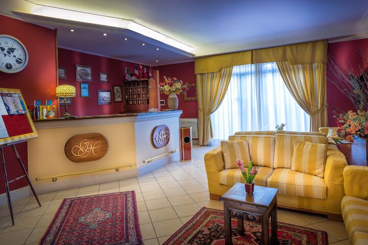 Hotel Lobby