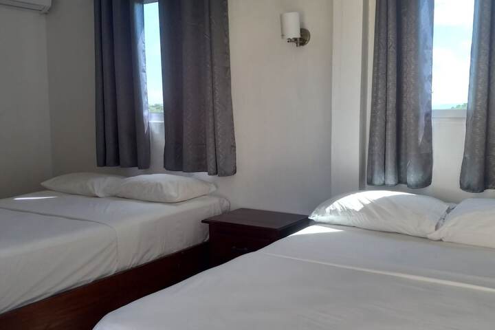 Room 13 of 102