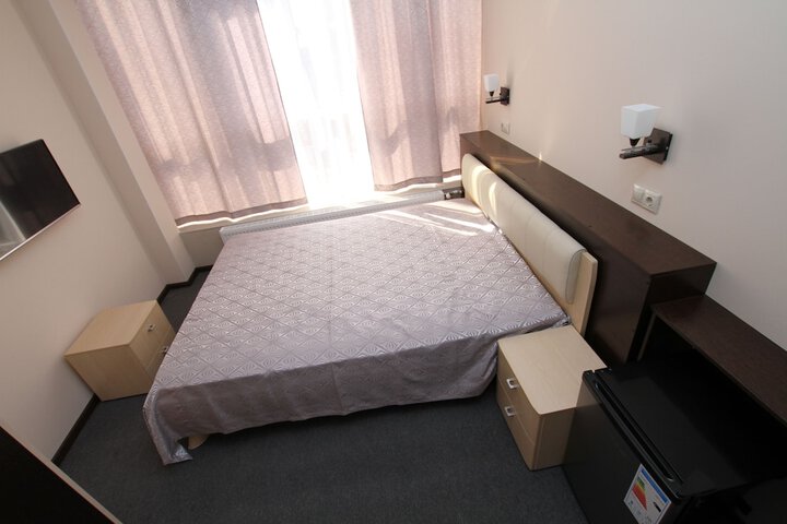 Room 16 of 51