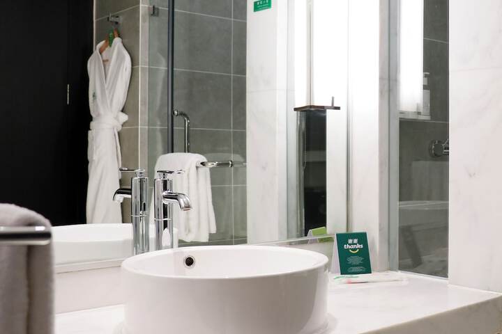 Bath Photo