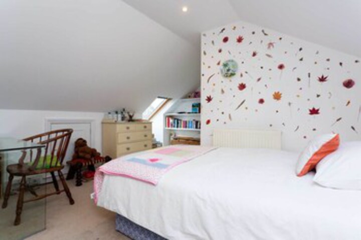 Room 18 of 24