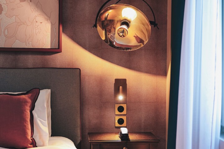 Room 26 of 89