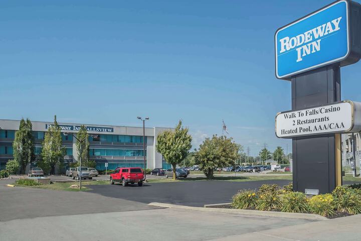 Hotel Entry