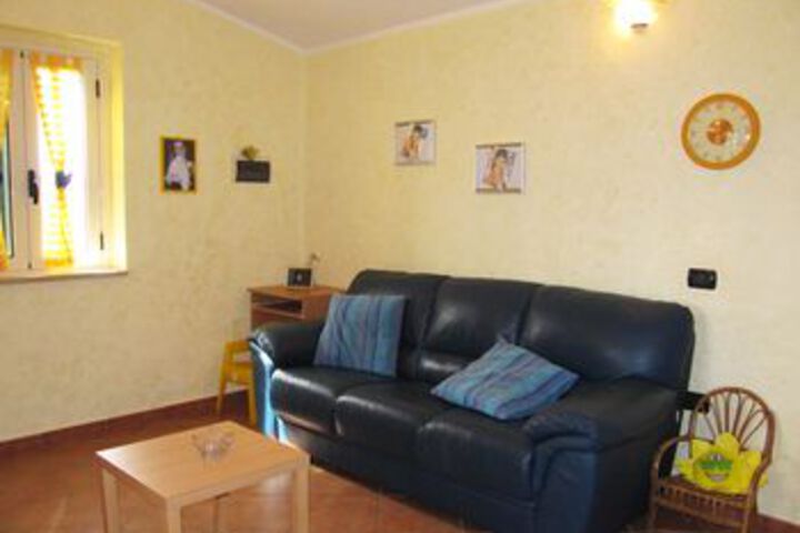 Room 12 of 15