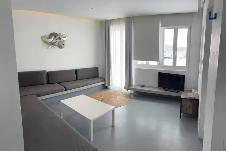 Room 79 of 283