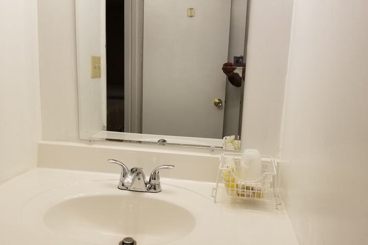Room 26 of 83