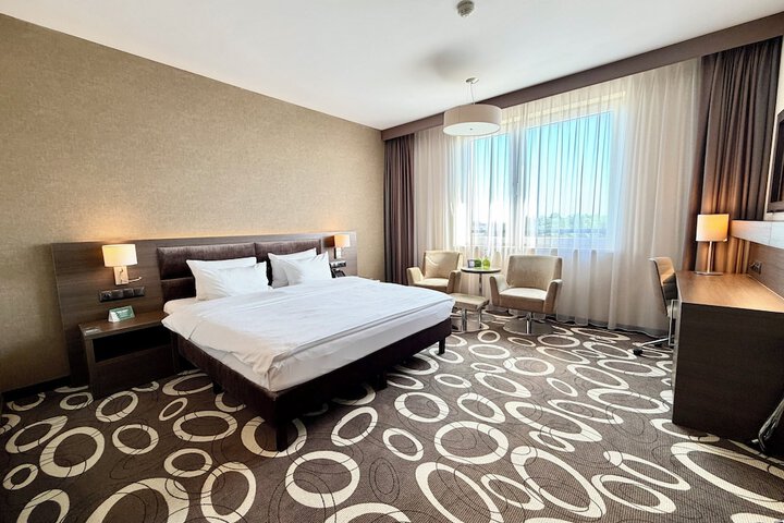 Room 36 of 129