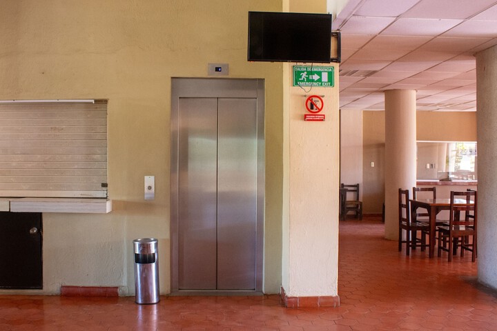 Guest Lobby