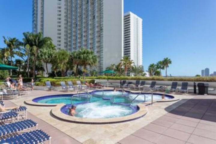Pool 72 of 92