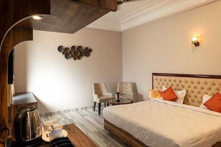 Room 7 of 57