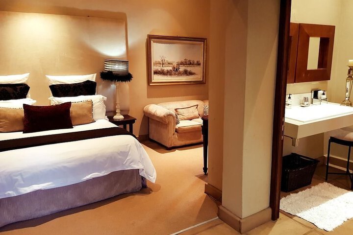 Room 6 of 52