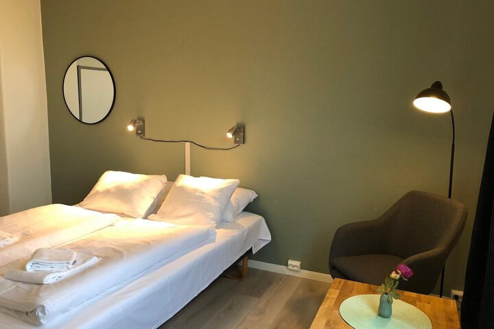 Room 18 of 63