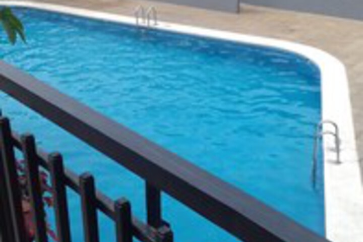 Pool 23 of 32
