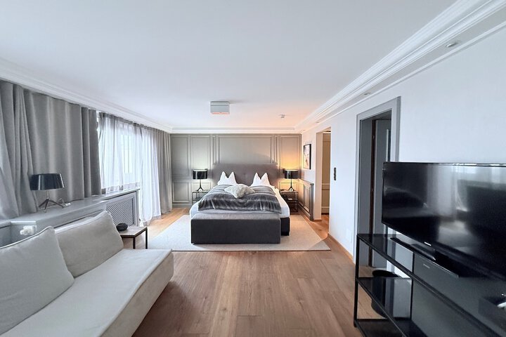 Room 49 of 137