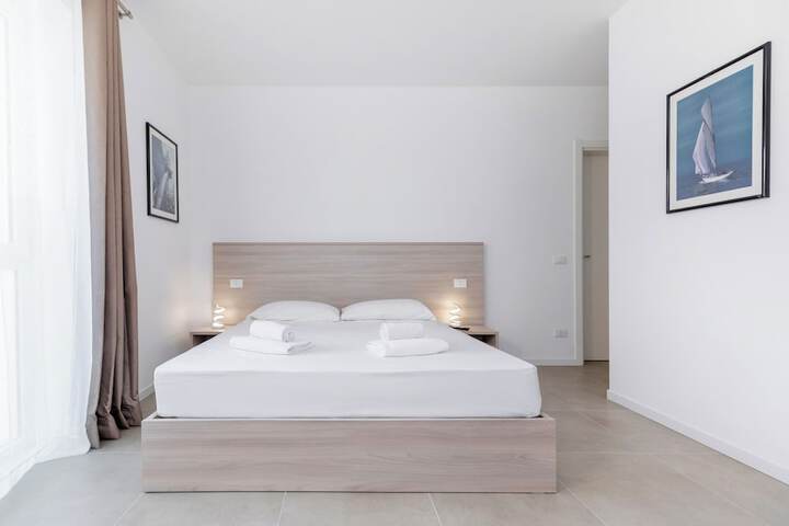 Room 3 of 19