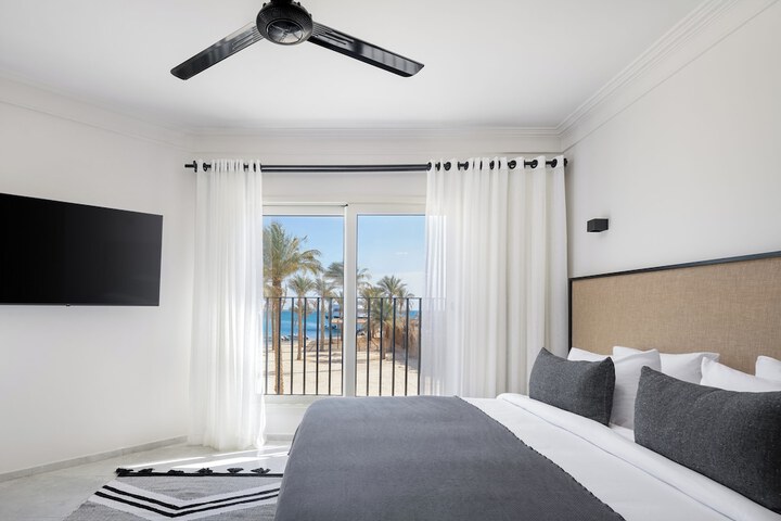Room 21 of 171