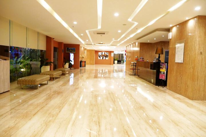 Hotel Interior 5 of 29