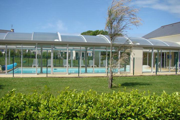 Pool Hotel