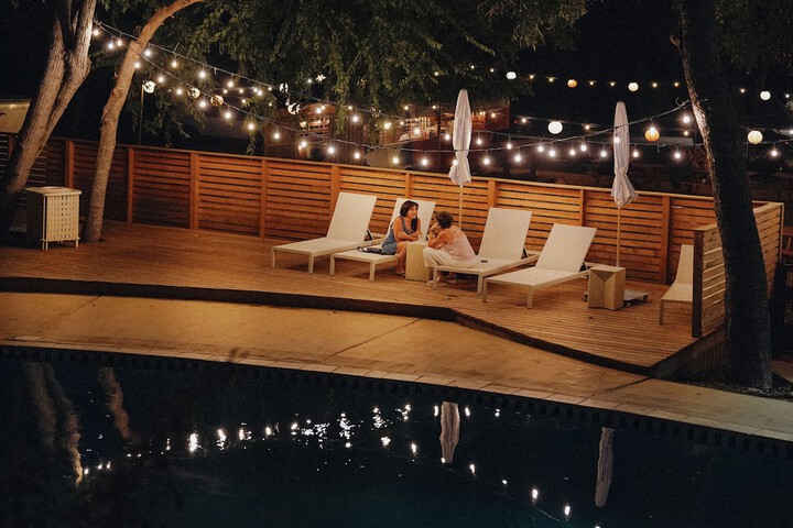 Pool 71 of 105