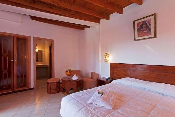 Room 4 of 41