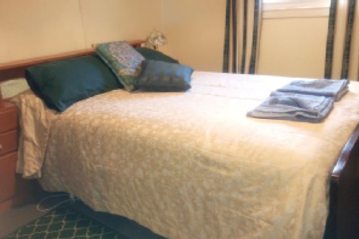 Room 69 of 407