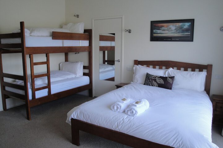 Room 9 of 111