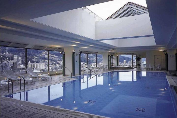 Pool Hotel
