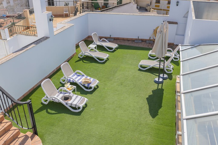 Pools & Facilities