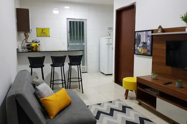 Room 4 of 20