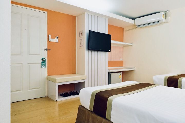 Room 18 of 67