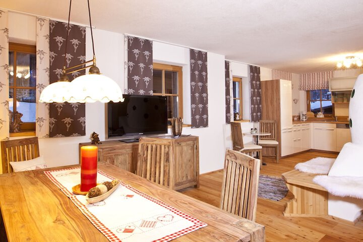 Hotel Interior 42 of 65