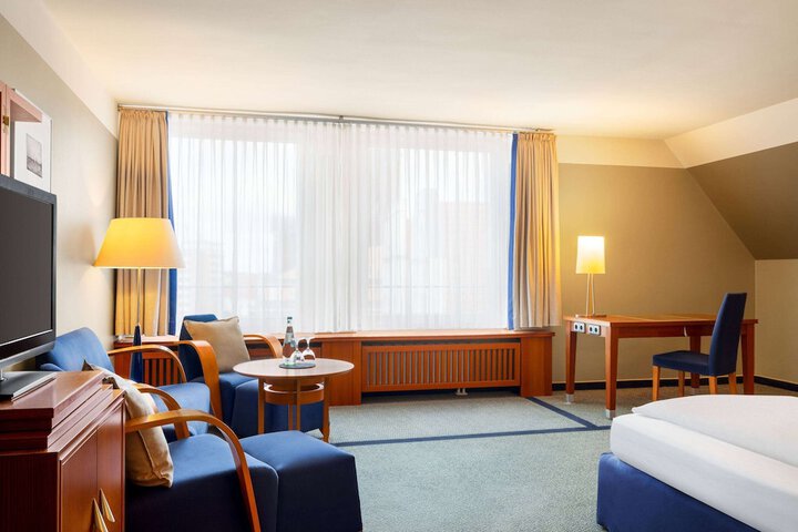 Room 20 of 73