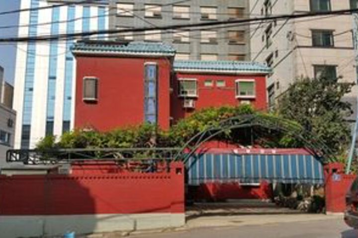 Image of Blue Motel