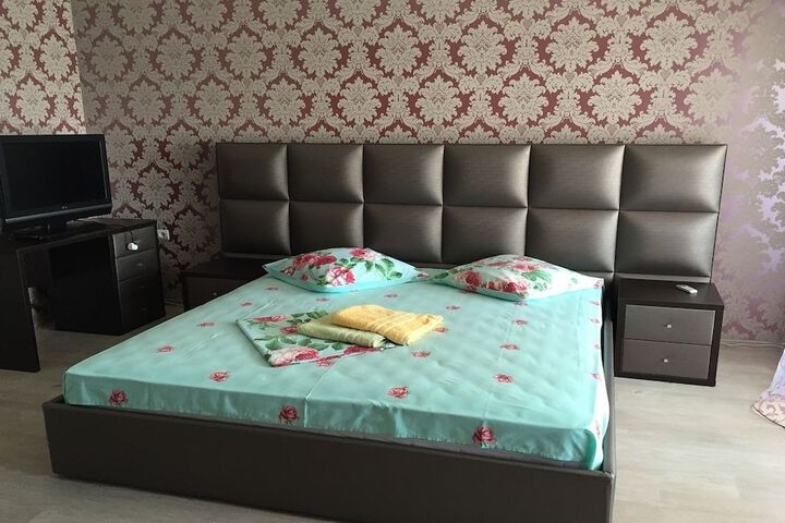 Room 37 of 93