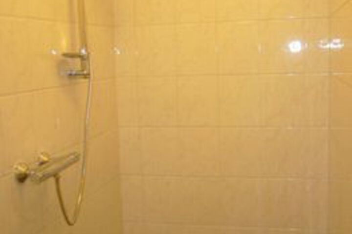 Room 5 of 52