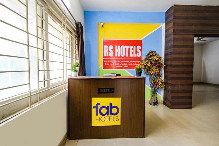 Hotel Interior 11 of 35