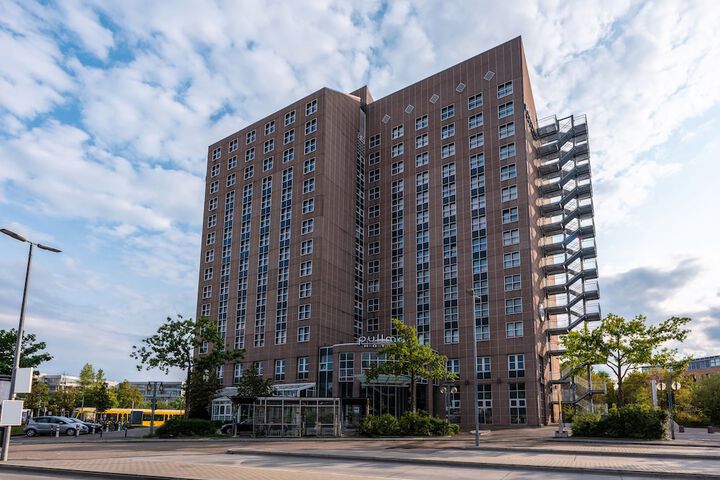 Hotel 80 of 91